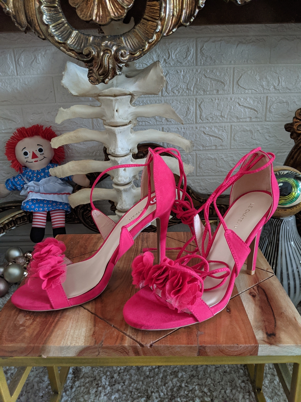 Le Chateau Hot Pink Floral Lace-Up Heeled Sandals - Picture 3 of 5
